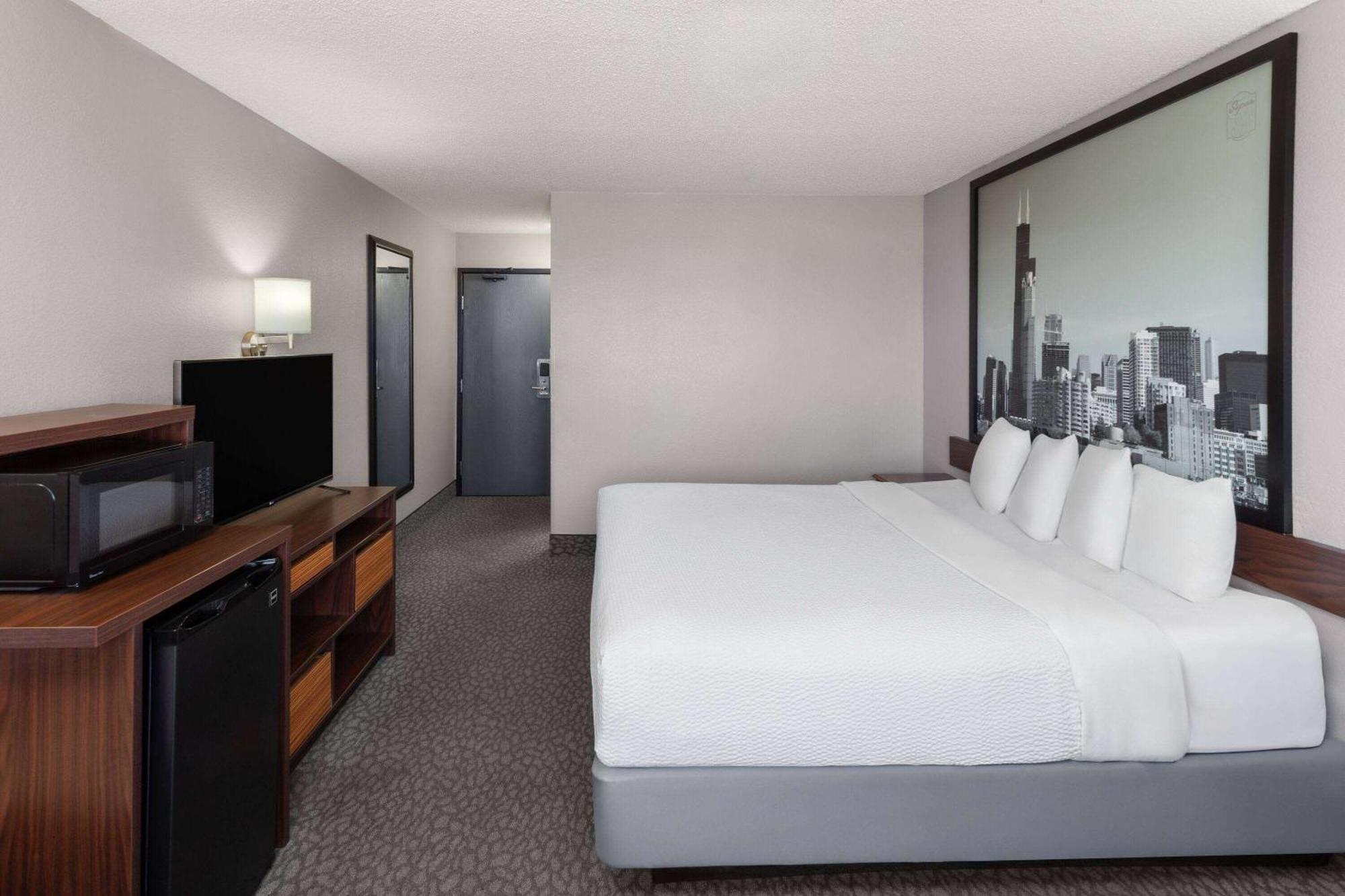 Super 8 By Wyndham Romeoville Bolingbrook Exteriör bild